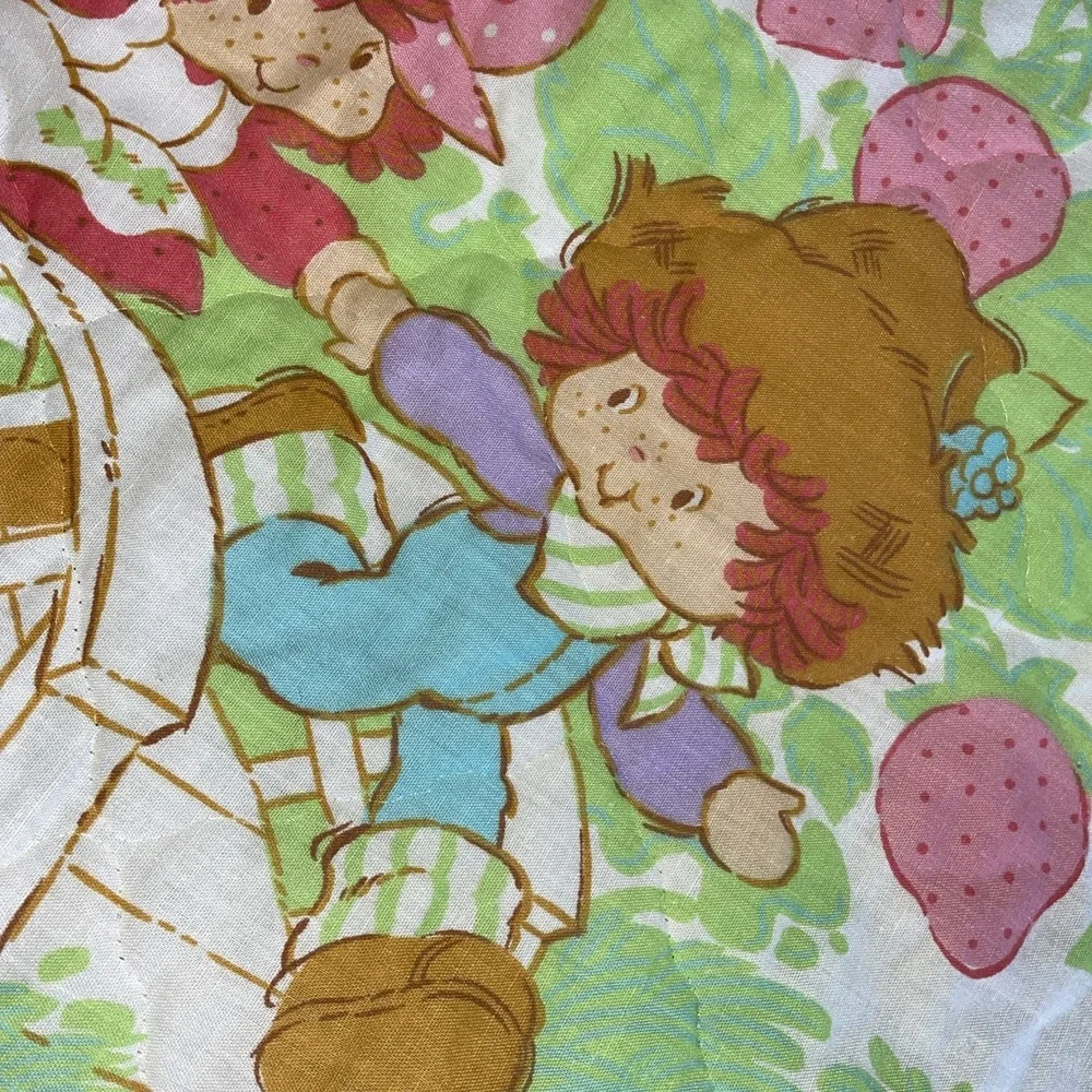 N/A vintage strawberry